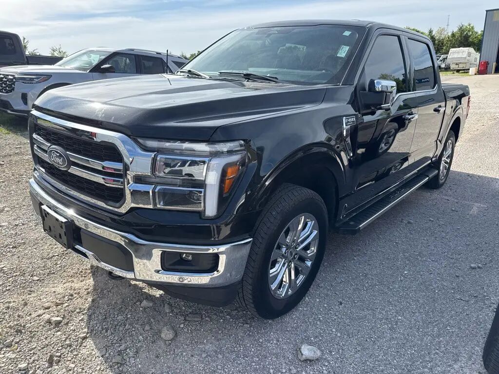2025 Ford F-150 Lariat — photo 1 of 10