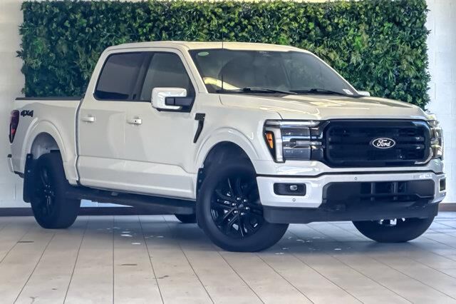 2025 Ford F-150 Lariat — photo 1 of 26