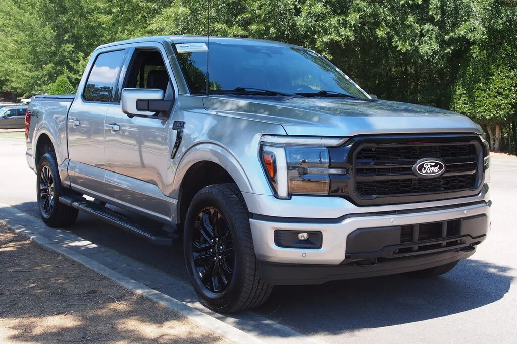 2025 Ford F-150 Lariat — photo 1 of 13