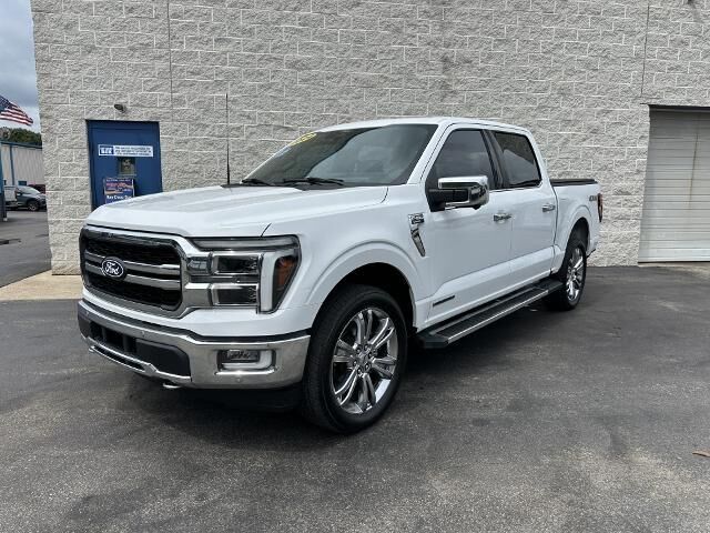 2024 Ford F-150 Lariat — photo 1 of 13