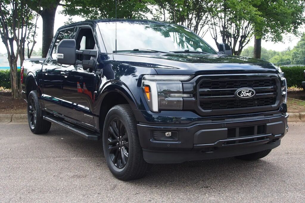 2025 Ford F-150 Lariat — photo 1 of 16