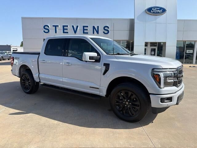 2025 Ford F-150 Lariat — photo 1 of 26
