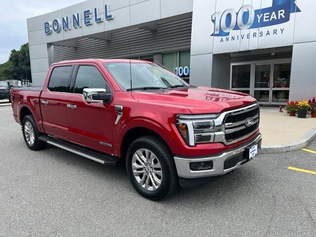 2025 Ford F-150 Lariat — photo 1 of 26