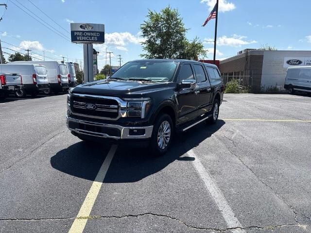 2025 Ford F-150 Lariat — photo 1 of 26
