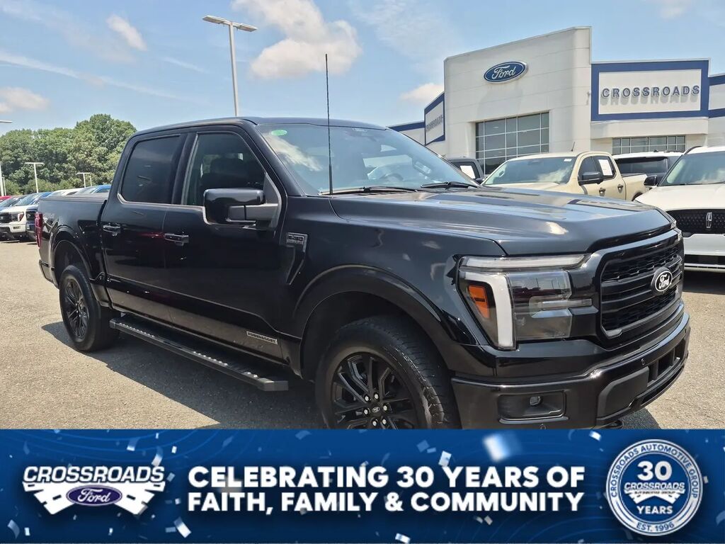 2025 Ford F-150 Lariat — photo 1 of 14