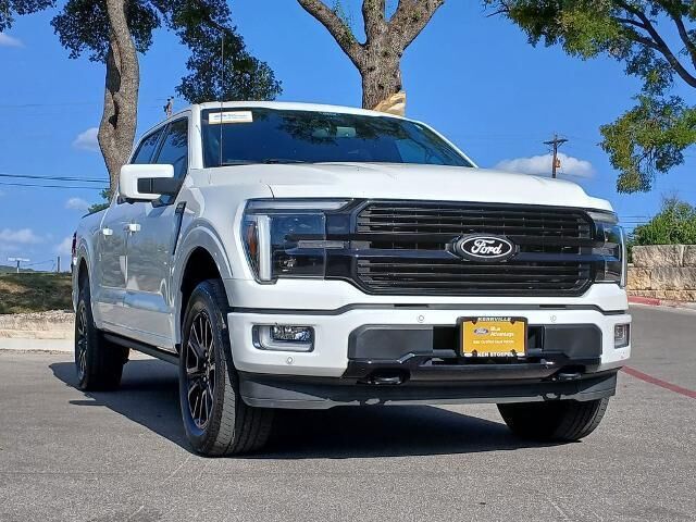2025 Ford F-150 Platinum — photo 1 of 26