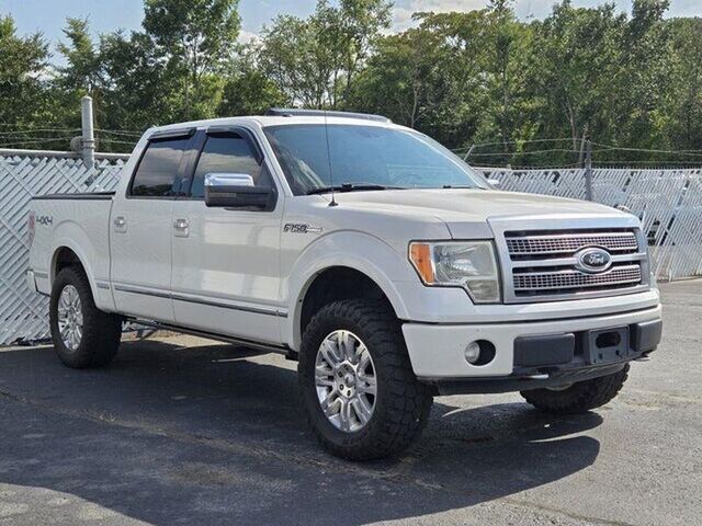 2025 Ford F-150 Platinum — photo 1 of 2