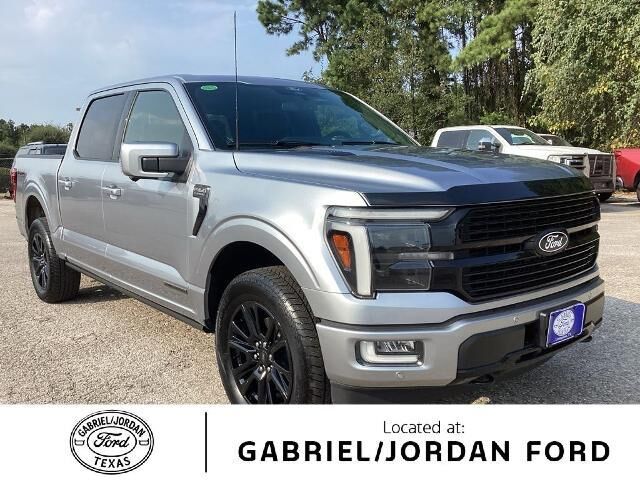 2025 Ford F-150 Platinum — photo 1 of 13