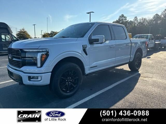 2025 Ford F-150 Platinum — photo 1 of 10