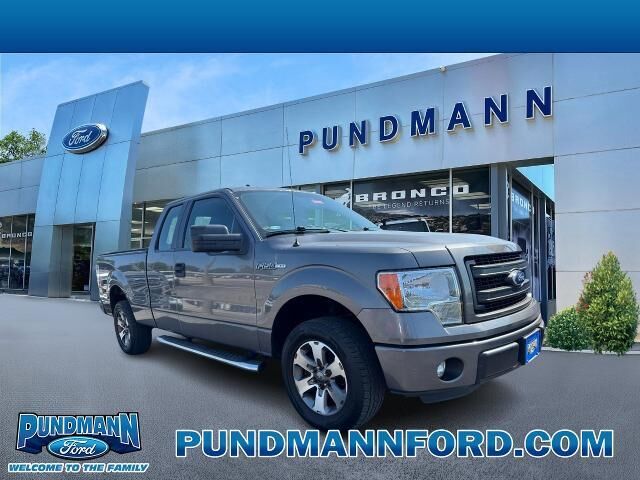 2013 Ford F-150 STX — photo 1 of 13