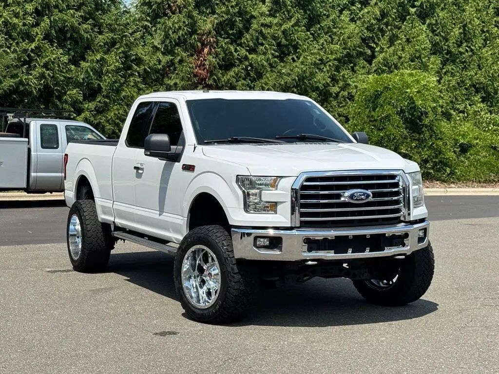 2016 Ford F-150 XLT — photo 1 of 43
