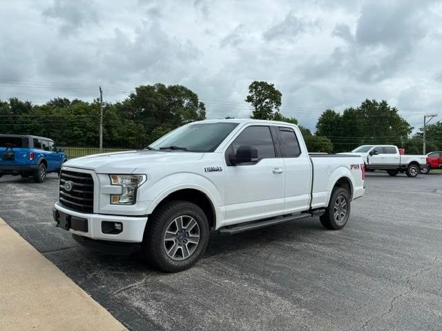 2016 Ford F-150 XLT — photo 1 of 13