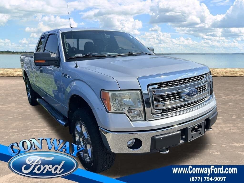 2013 Ford F-150 XLT — photo 1 of 8