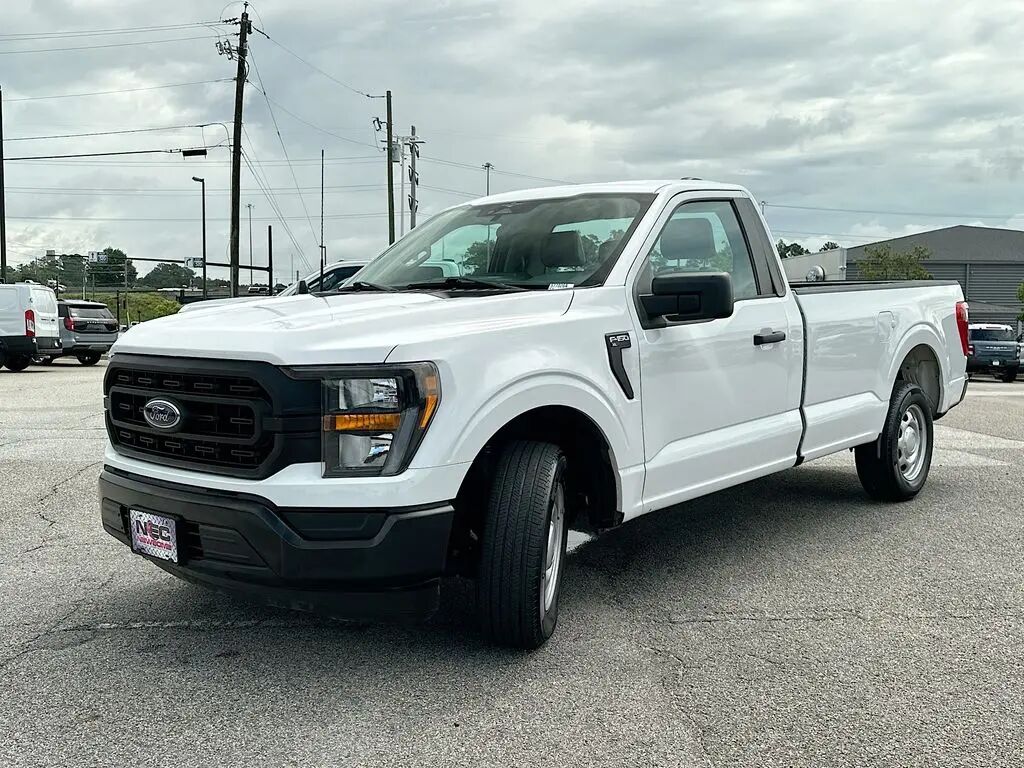 2023 Ford F-150 XL — photo 1 of 26