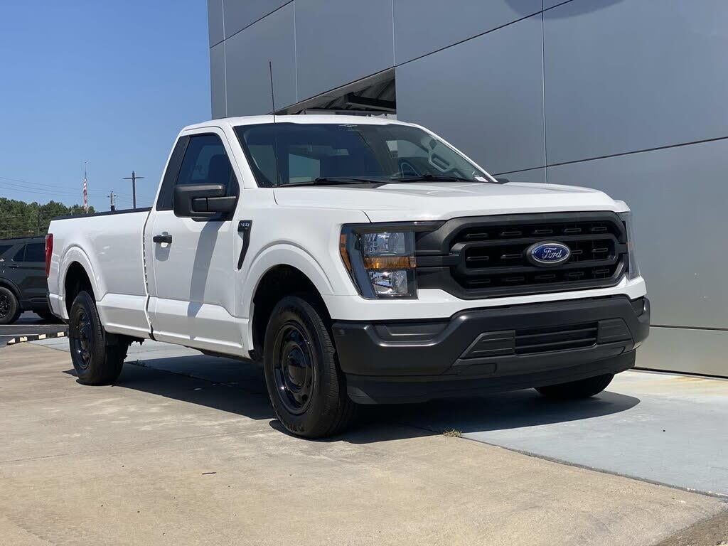 2023 Ford F-150 XL — photo 1 of 2