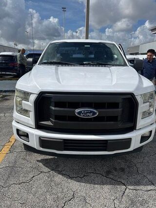 2017 Ford F-150 XL — photo 1 of 3