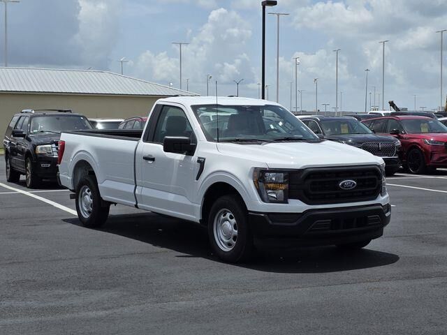 2023 Ford F-150 XL — photo 1 of 39