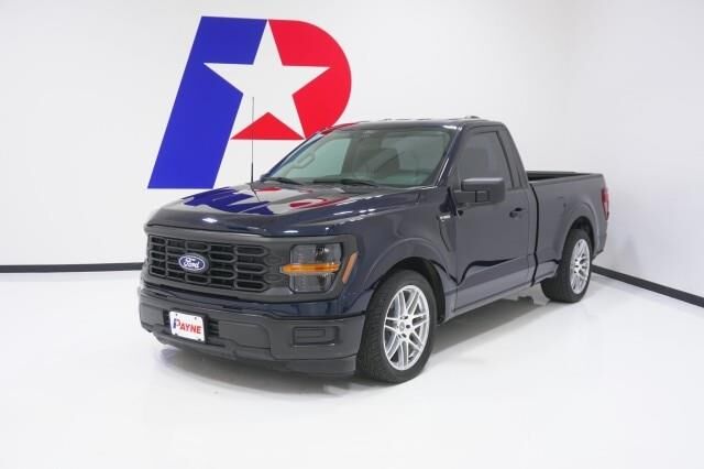 2025 Ford F-150 XL — photo 1 of 9