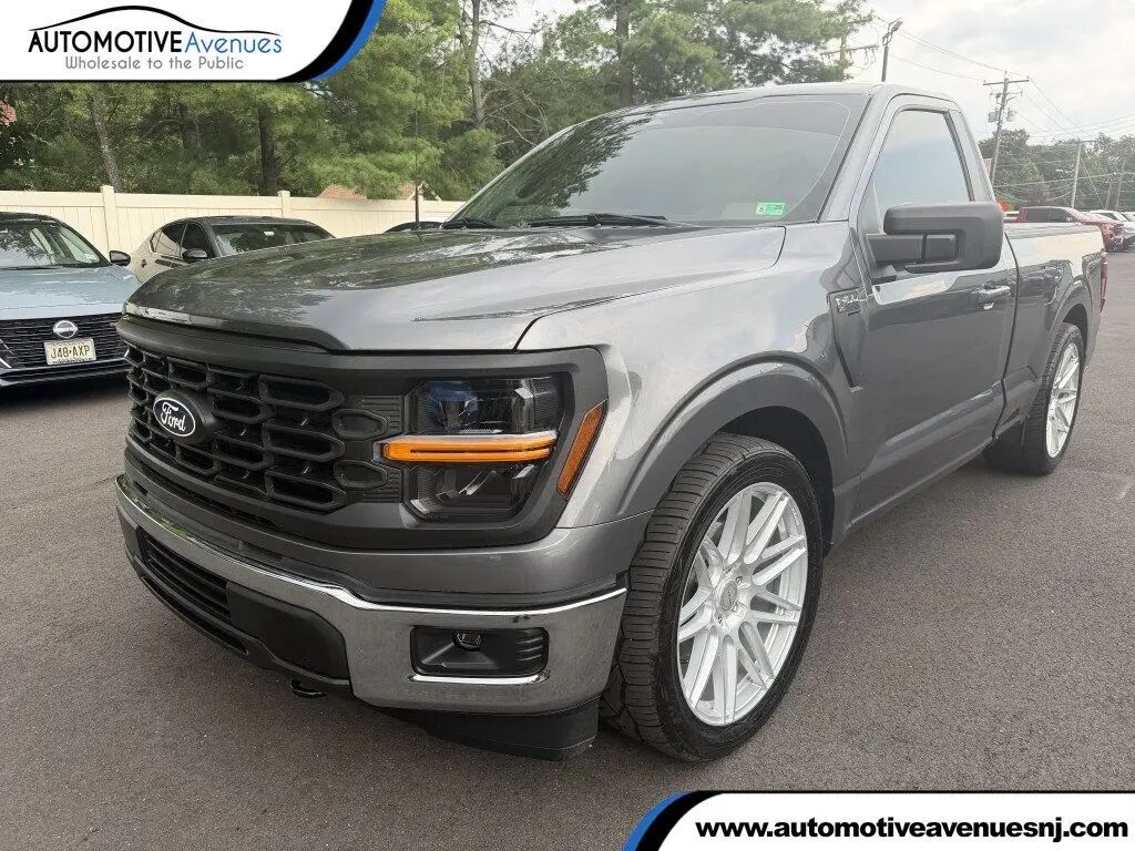 2025 Ford F-150 XL — photo 1 of 7