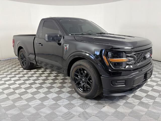 2025 Ford F-150 XL — photo 1 of 13