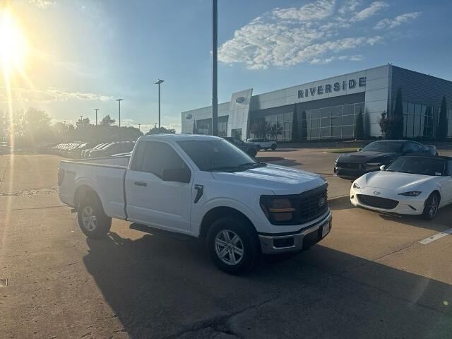 2025 Ford F-150 XL — photo 1 of 8