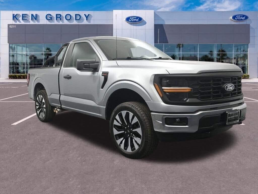 2024 Ford F-150 XL — photo 1 of 2
