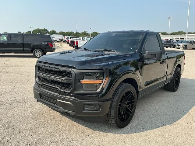 2025 Ford F-150 XL — photo 1 of 13