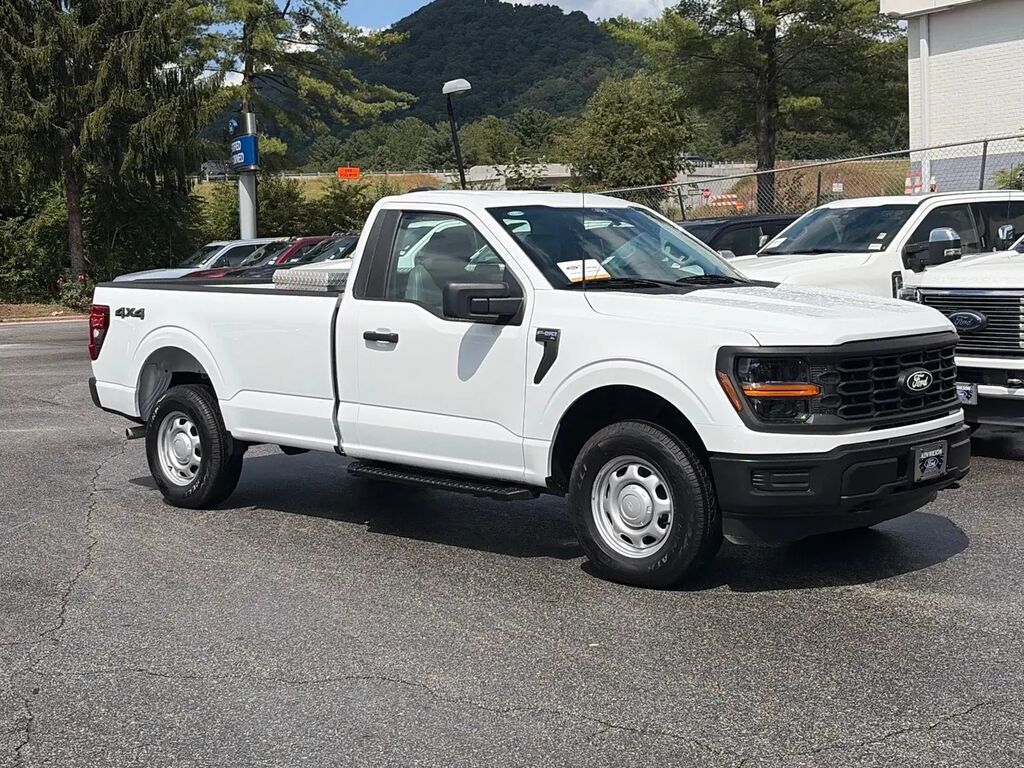 2025 Ford F-150 XL — photo 1 of 13