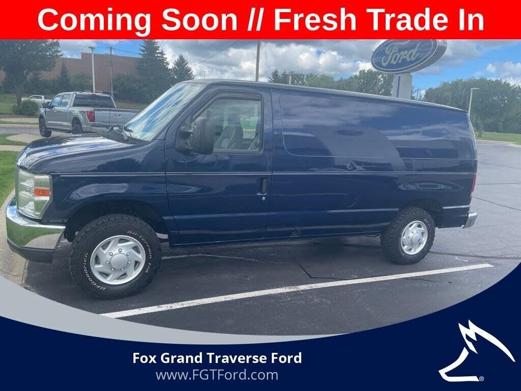 2010 Ford E-Series E-150 — photo 1 of 27