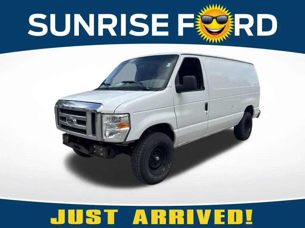 2008 Ford E-Series E-250 — photo 1 of 39