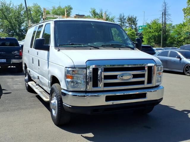 2014 Ford E-Series E-250 — photo 1 of 26