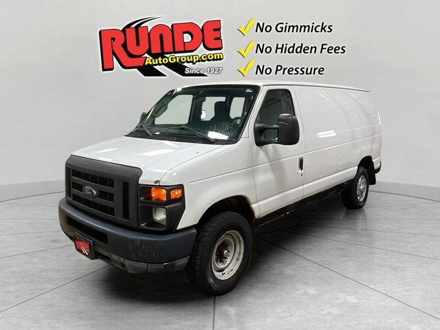 2011 Ford Econoline Cargo Van Commercial — photo 1 of 2