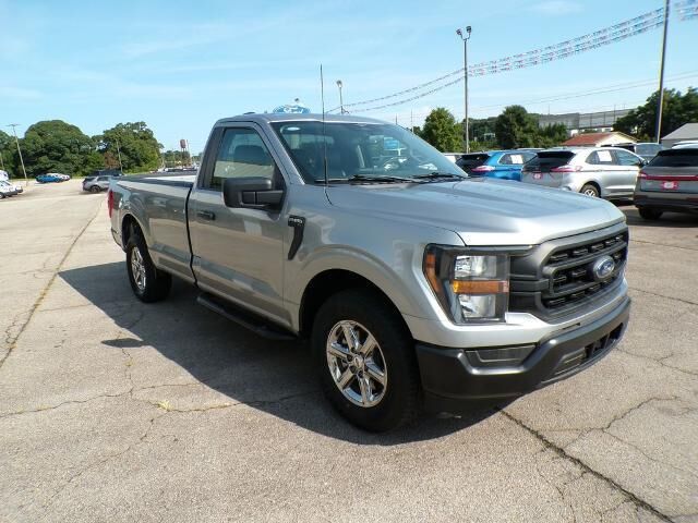 2023 Ford F-150 XL — photo 1 of 39