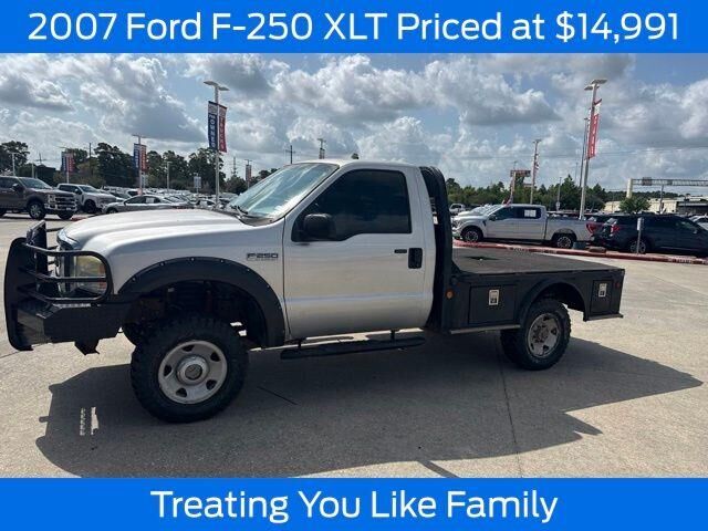 2007 Ford F-250 Super Duty XLT — photo 1 of 5