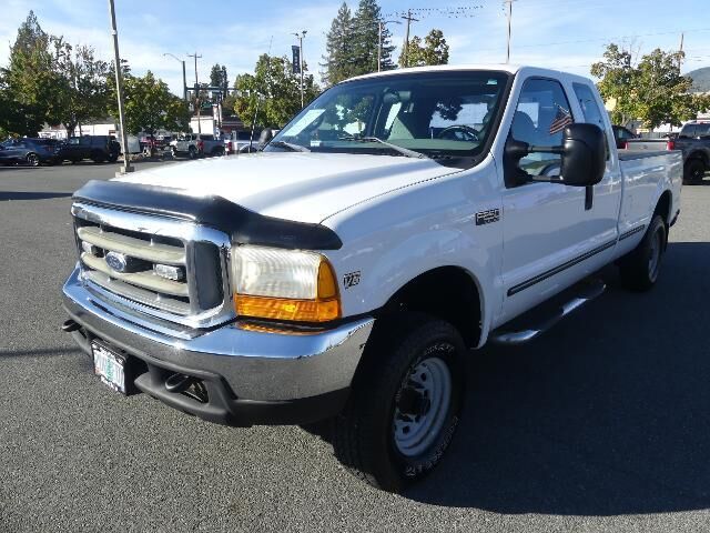 1999 Ford F-250 Super Duty XL