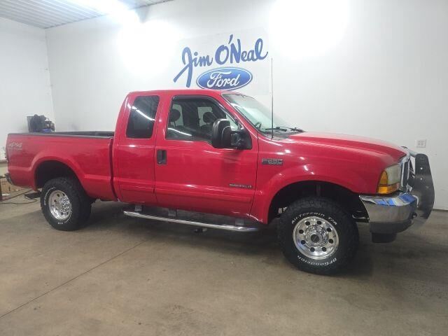 2001 Ford F-250 Super Duty XLT