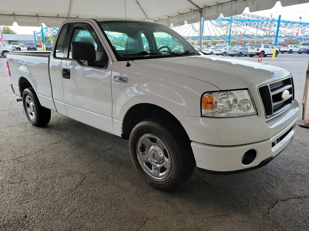 2006 Ford F-150 STX — photo 1 of 30