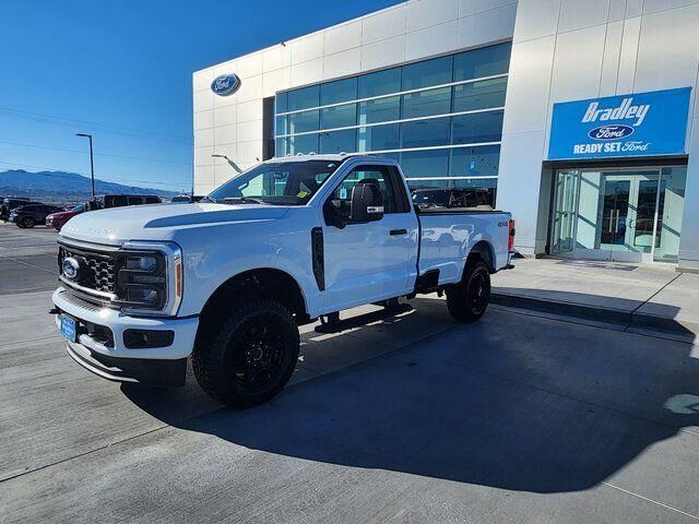2023 Ford F-250 Super Duty XL — photo 1 of 43