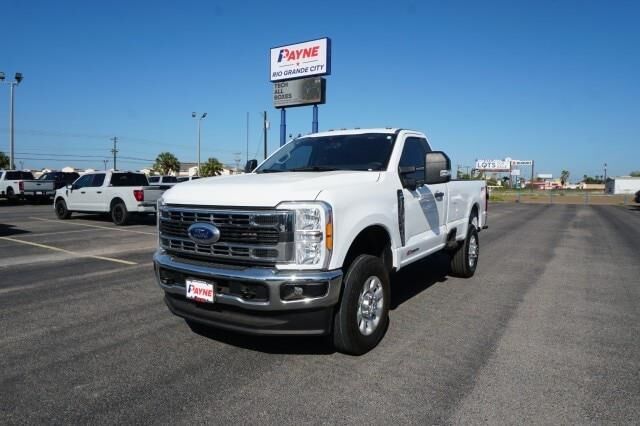 2023 Ford F-250 Super Duty XLT — photo 1 of 13