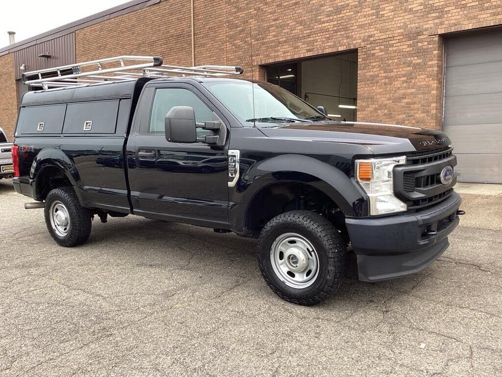 2021 Ford F-350 Super Duty XL — photo 1 of 28