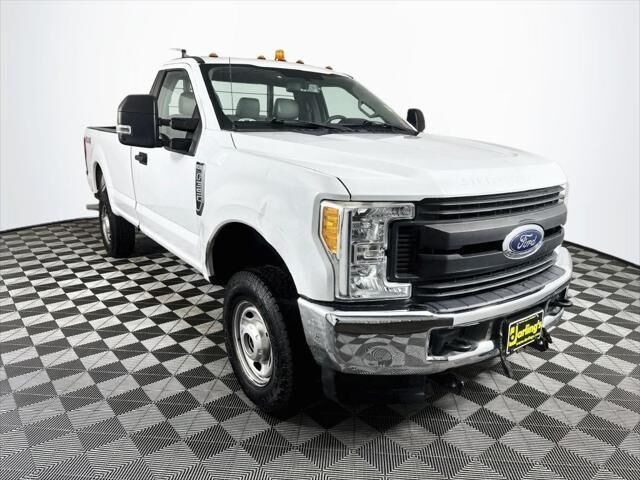 2017 Ford F-350 Super Duty XL
