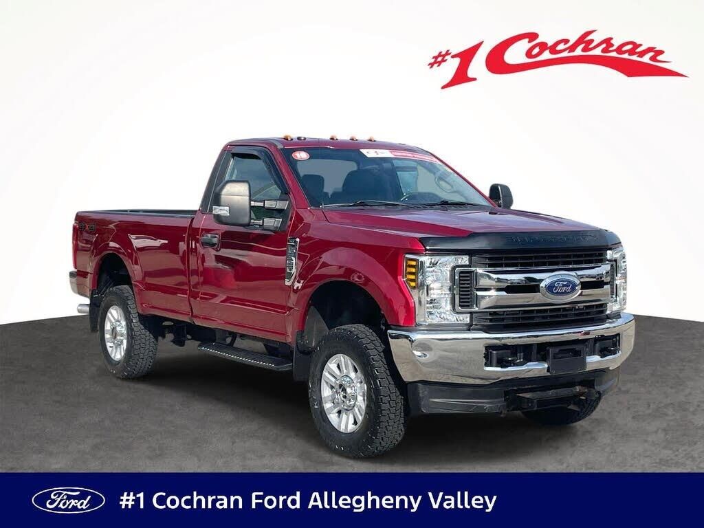 2019 Ford F-350 Super Duty XLT — photo 1 of 1