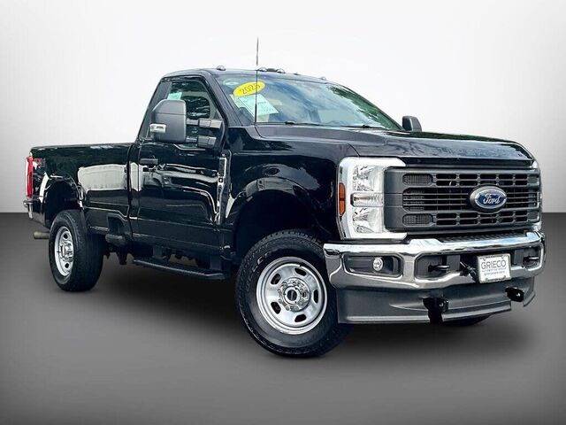 2025 Ford F-350 Super Duty XL