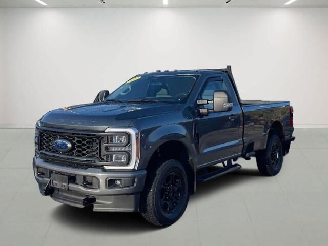 2023 Ford F-350 Super Duty XL — photo 1 of 13