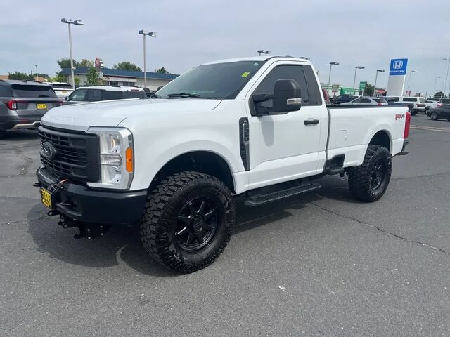 2023 Ford F-350 Super Duty XL