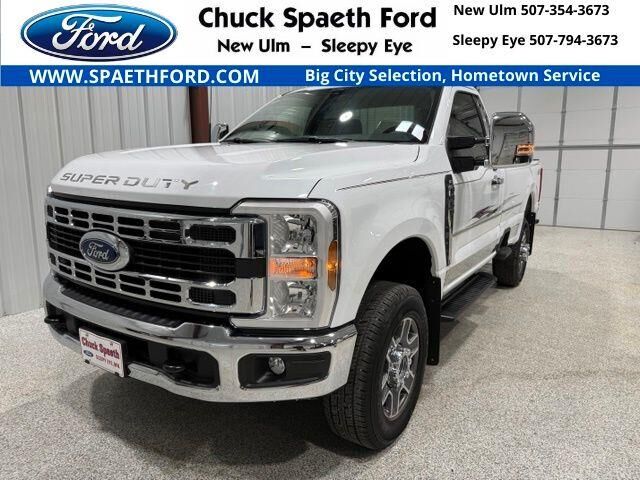 2025 Ford F-350 Super Duty XLT — photo 1 of 13