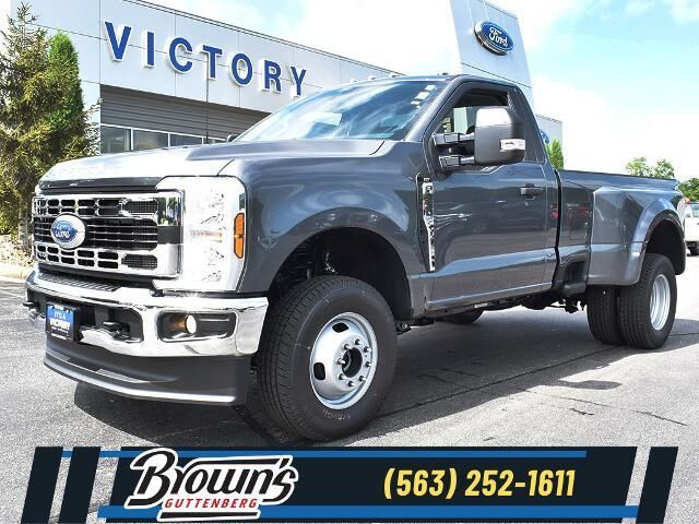 2026 Ford F-350 Super Duty XLT