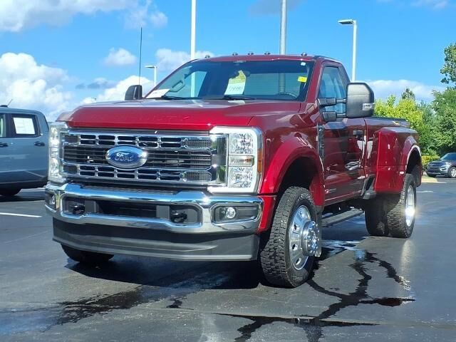 2026 Ford F-450 Super Duty XLT — photo 1 of 26
