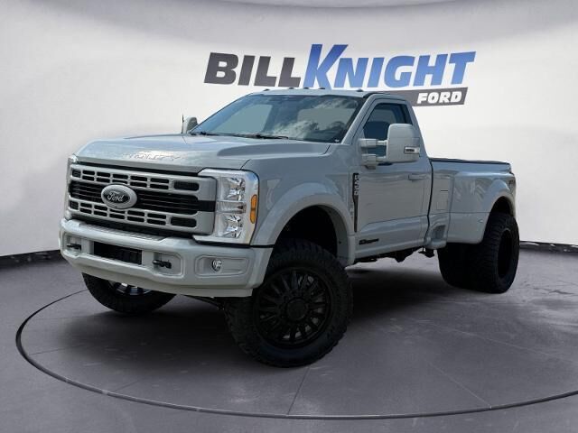 2026 Ford F-450 Super Duty XLT