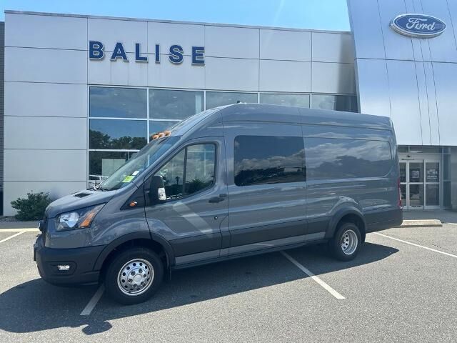 2021 Ford Transit 350 HD — photo 1 of 11